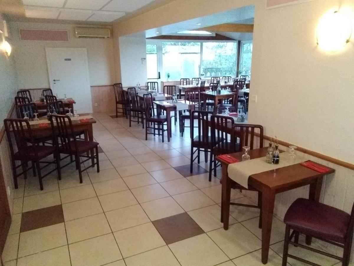 Saint-Paul-du-Bois L'Entracte酒店 外观 照片